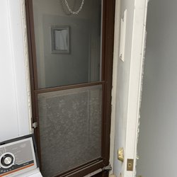 Greater Chicago Handyman - Pre-existing exterior storm door