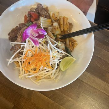 Zab Pinto Thai - Thai Near Me - Portland, Oregon