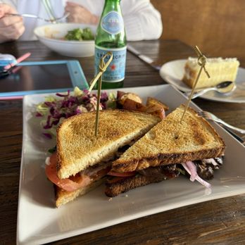 The Farm - Cheff choise steak sandwich with small salad and potatoes. - Breakfast & Brunch Near Me - Palo Alto, California