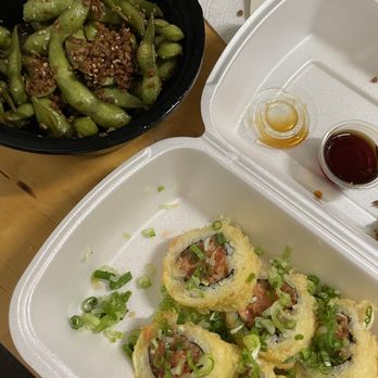 Poke In Love - Spicy Tuna Tempura Roll, Garlic Edamame - Asian Fusion Near Me - Glendale, California Poke In Love - Spicy Tuna Tempura Roll, Garlic Edamame - Asian Fusion Near Me - Glendale, California