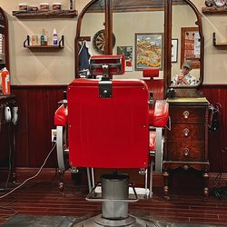 Saint Lou's Barbershop - Chair