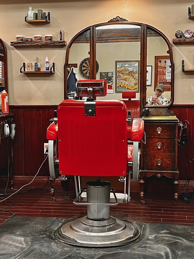 SAINT LOU’S Updated October 2024 16 Photos & 28 Reviews