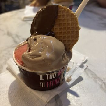 Cioccolati Italiani - Chocolatiers & Shops Near Me - Milan, Michigan