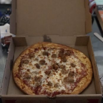 Pizza D'Oro - Don't let the sauce on the outside fool you, each bite revealed almost nothing - Pizza Near Me - Washington, DC, District of Columbia Pizza D'Oro - Don't let the sauce on the outside fool you, each bite revealed almost nothing - Pizza Near Me - Washington, DC, District of Columbia