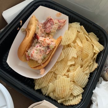 Bostwick's Chowder House - Cold lobster roll - Seafood Near Me - East Hampton, New York Bostwick's Chowder House - Cold lobster roll - Seafood Near Me - East Hampton, New York