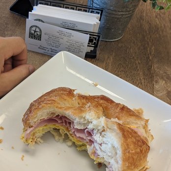 Oak Mill Bakery - Had to stop half way though my breakfast sandwich to rave about the croissant  I like to buy the bread here before work. - Bakeries Near Me - Harwood Heights, Illinois