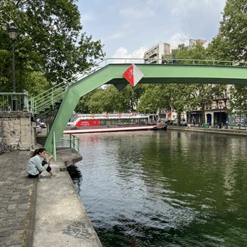 Canauxrama - The boat turning - Boat Tours Near Me - Paris, 75