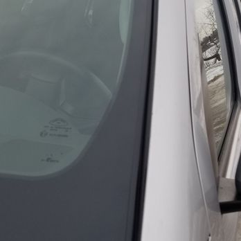 Safelite AutoGlass - Molding trim piece missing - Auto Glass Services Near Me - Minneapolis, Minnesota Safelite AutoGlass - Molding trim piece missing - Auto Glass Services Near Me - Minneapolis, Minnesota