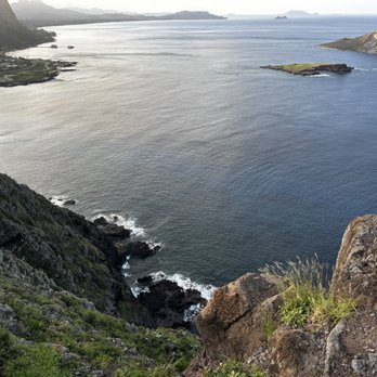 Makapu'u Point Lighthouse Trail - Dangerous - Hiking Near Me - Honolulu, Hawaii