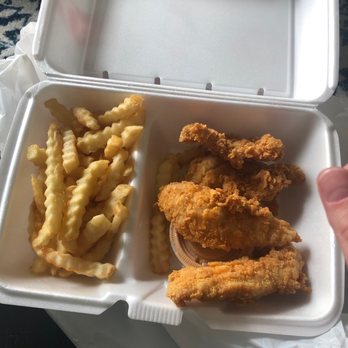 Raising Cane's Chicken Fingers - Fast Food Near Me - Columbus, Ohio