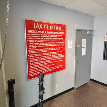LAX Firing Range - No signage of special front of the line. No communication. - Gun/Rifle Ranges Near Me - Inglewood, California LAX Firing Range - No signage of special front of the line. No communication. - Gun/Rifle Ranges Near Me - Inglewood, California