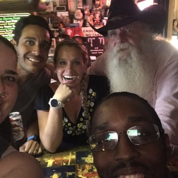 Santa's Pub - Karaoke Near Me - Nashville, Tennessee Santa's Pub - Karaoke Near Me - Nashville, Tennessee