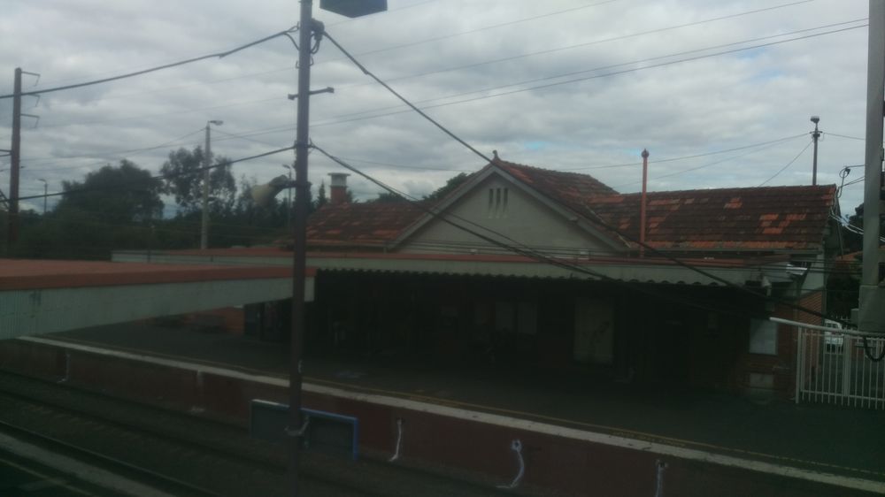 IVANHOE STATION Updated June 2024 40 Norman St, Ivanhoe Victoria, Australia Public