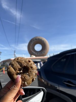 Randy's Donuts by null