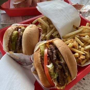 In-N-Out Burger - Fast Food Near Me - Ontario, California In-N-Out Burger - Fast Food Near Me - Ontario, California