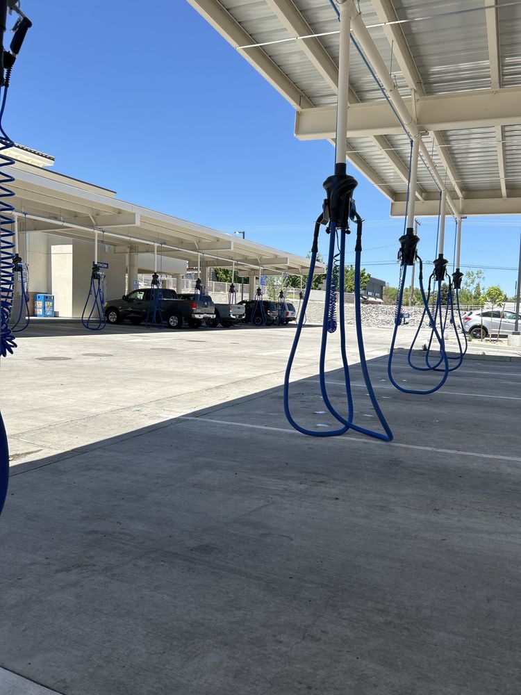 SURF THRU EXPRESS CAR WASH Updated September 2024 12 Photos 1260