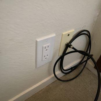 Solir Electric - additional power outlet added to second floor landing - Electricians Near Me - Sacramento, California Solir Electric - additional power outlet added to second floor landing - Electricians Near Me - Sacramento, California