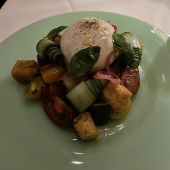 Delilah - Burrata salad so fresh and yummy - New American Near Me - Las Vegas, Nevada Delilah - Burrata salad so fresh and yummy - New American Near Me - Las Vegas, Nevada