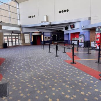 AMC CLASSIC South Bend 16 - Cinema Near Me - South Bend, Indiana