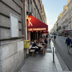 Les Parigots - Outside