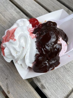 Log Cabin Ice Cream by null