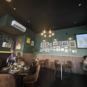 Iguazu Bar & Bistro - Brazilian Near Me - Brooklyn, New York