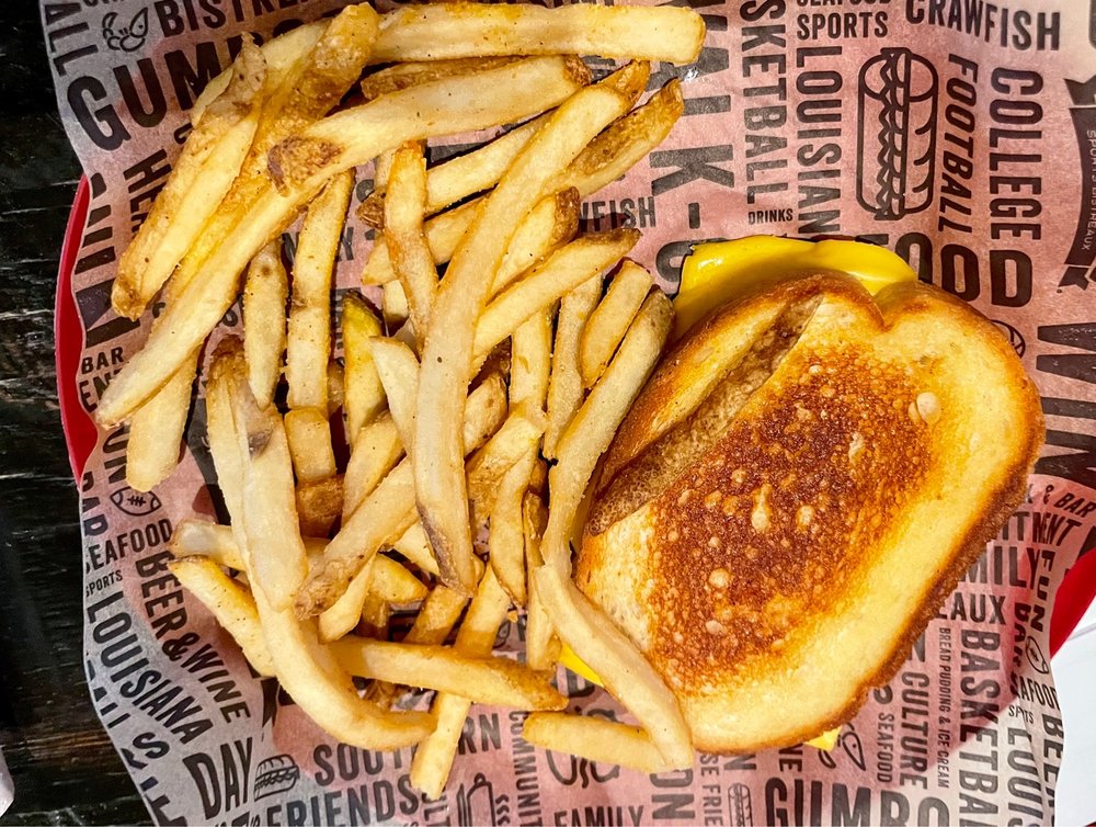 Food from Walk-On's Sports Bistreaux - Mobile Restaurant