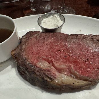 Cedars Steaks & Oysters - Prime Rib (mid-rare) - Steakhouses Near Me - Mashantucket, Connecticut Cedars Steaks & Oysters - Prime Rib (mid-rare) - Steakhouses Near Me - Mashantucket, Connecticut