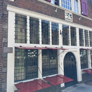 Mike's Bike Tours - 17th century building in Monnickendam - Tours Near Me - Amsterdam, New Hampshire