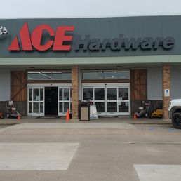 Exterior photo of Salemi's Ace Hardware - Bay City, Texas Exterior photo of Salemi's Ace Hardware - Bay City, Texas