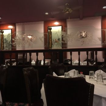 King Doh Chinese Restaurant - Main dining area - Chinese Near Me - Warson Woods, Missouri King Doh Chinese Restaurant - Main dining area - Chinese Near Me - Warson Woods, Missouri