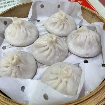 Shanghai You Garden - Xiao Long Bao (6) - Shanghainese Near Me - Flushing, New York Shanghai You Garden - Xiao Long Bao (6) - Shanghainese Near Me - Flushing, New York