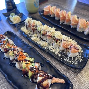 Kiya Sushi - Dragon Roll, Mango Crunch, 49 Er's Roll - Sushi Bars Near Me - Fremont, California