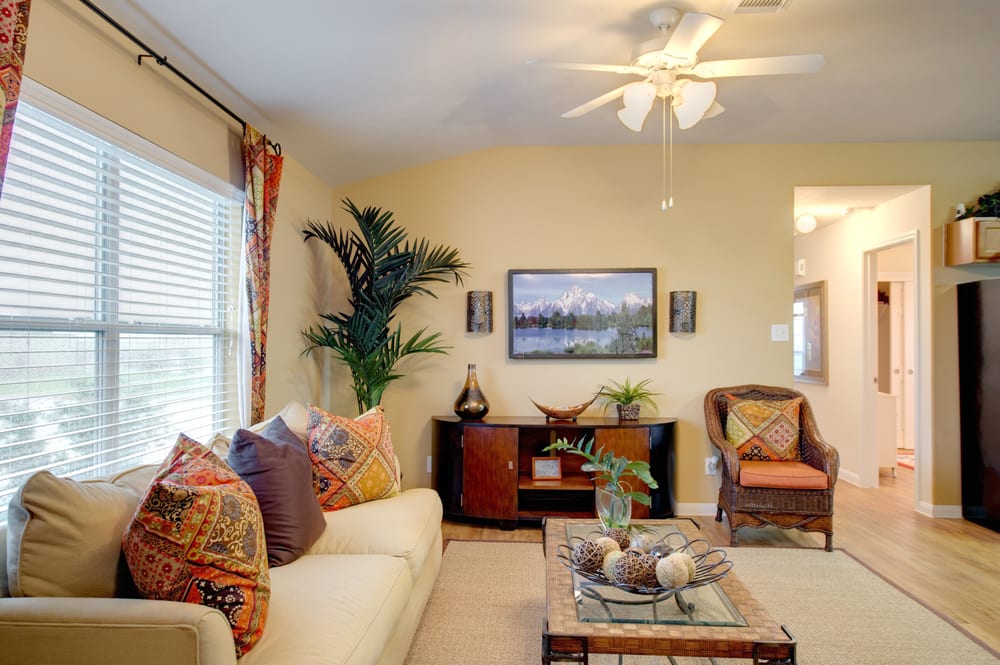 GREENHOUSE VILLAS APARTMENTS Updated October 2024 15 Photos 5906