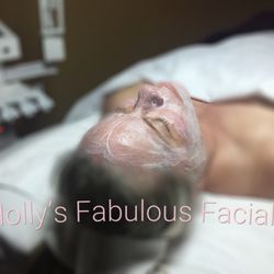 Holly Fabulous Facials - White peach nourishing mask not only feels amazing but smells amazing too!
