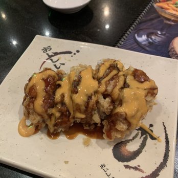 Sushiya - Snowball roll - Sushi Bars Near Me - Chula Vista, California