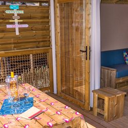Camping la Pierre Verte - Lodge sur pilotis pour des vacances zen