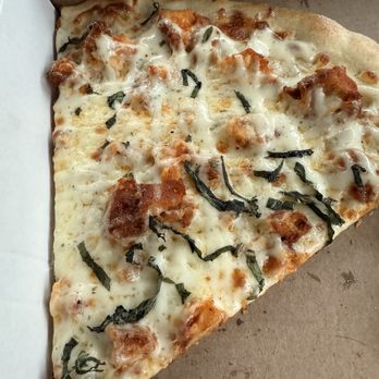 Goodfellas Italian Kitchen - Buffalo Chicken Ranch Pizza - Italian Near Me - Saugus, Massachusetts Goodfellas Italian Kitchen - Buffalo Chicken Ranch Pizza - Italian Near Me - Saugus, Massachusetts