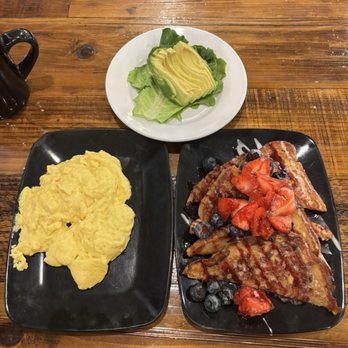 Seven Mile Cafe - Vegan eggs, French toast, and avocado - Breakfast & Brunch Near Me - Mesquite, Texas Seven Mile Cafe - Vegan eggs, French toast, and avocado - Breakfast & Brunch Near Me - Mesquite, Texas