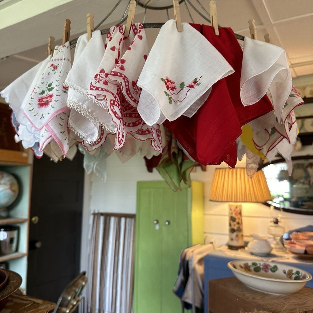 Oak Tree Antiques - Antiques Near Me - Seguin, Texas Oak Tree Antiques - Antiques Near Me - Seguin, Texas