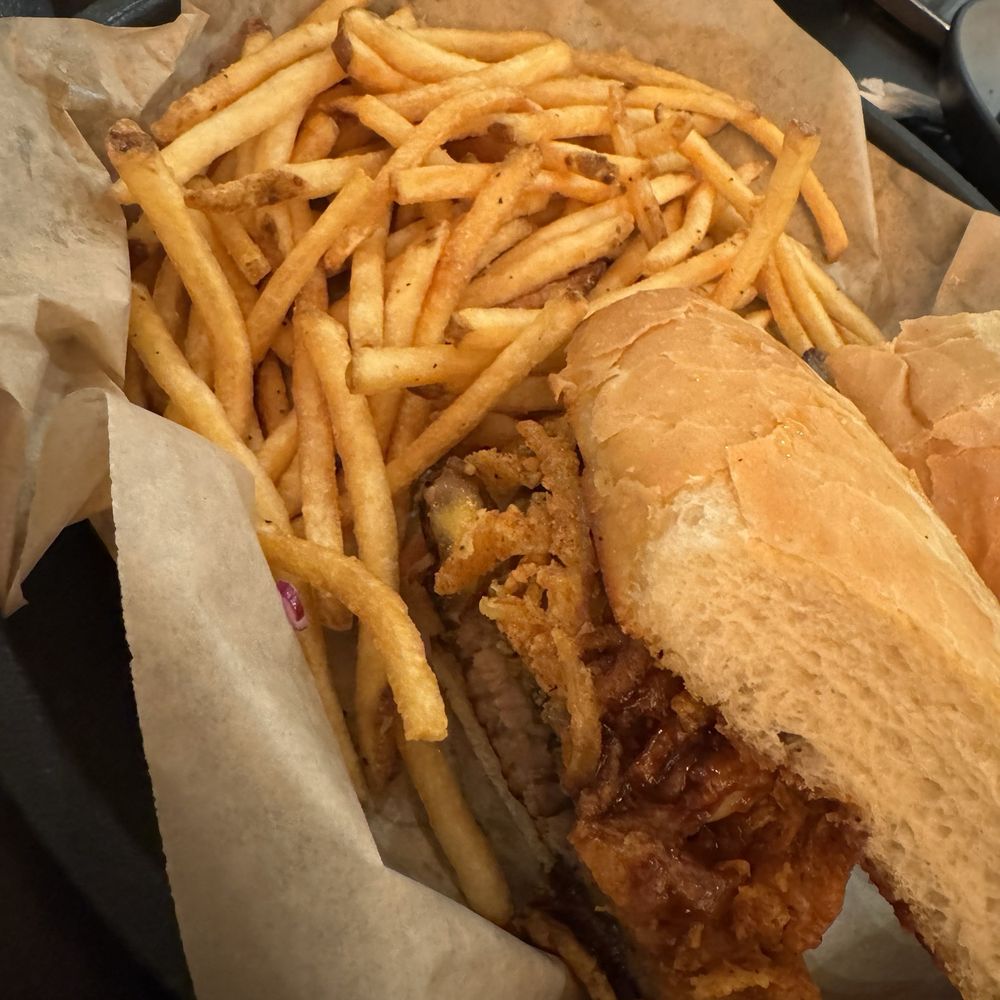 Morro Grill - Western tri-tip sandwich - American Near Me - Morro Bay, California Morro Grill - Western tri-tip sandwich - American Near Me - Morro Bay, California