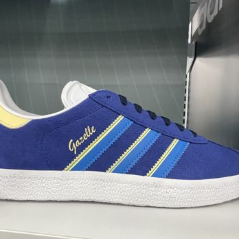 Navy Exchange - nice kicks. unfortunately not comfortable. - Shopping Centers Near Me - Virginia Beach, Virginia Navy Exchange - nice kicks. unfortunately not comfortable. - Shopping Centers Near Me - Virginia Beach, Virginia