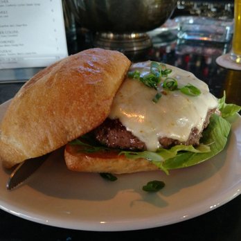 Smith & Kings - Cheeseburger - Cocktail Bars Near Me - Honolulu, Hawaii Smith & Kings - Cheeseburger - Cocktail Bars Near Me - Honolulu, Hawaii