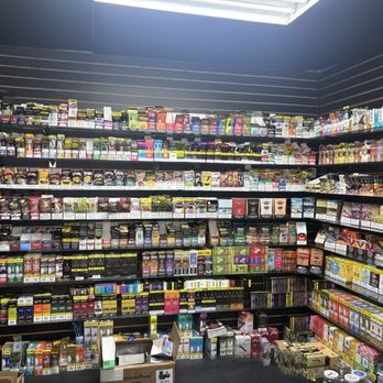 Oak Park Smokes - North's $15 each, several Tobacco Vape Products - Convenience Stores Near Me - Oak Park, Illinois