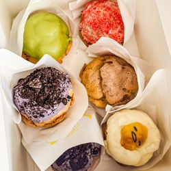 Beard Papa’s - 6-Pack for $3 off