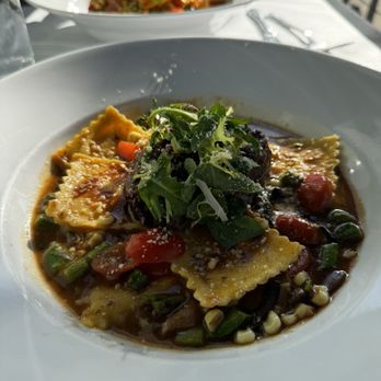 Napa Valley Bistro - Cabernet Braised Short Ribs & Ricotta Ravioli - New American Near Me - Napa, California