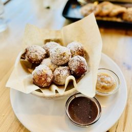Lemon Ricotta Zeppole