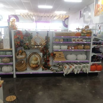 pOpshelf - Fall decor - Party Supplies Near Me - Virginia Beach, Virginia