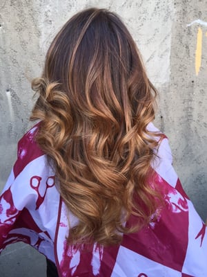 Express Yourself Salon by null