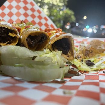 Desvelados - Burnt Carne Asada West Coast Flautas - Tacos Near Me - Pasadena, California Desvelados - Burnt Carne Asada West Coast Flautas - Tacos Near Me - Pasadena, California